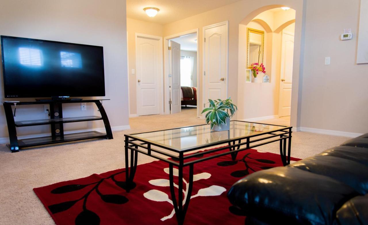 Trafalgar Resort Community Pool And Gym, Private Pool! Кисими Екстериор снимка